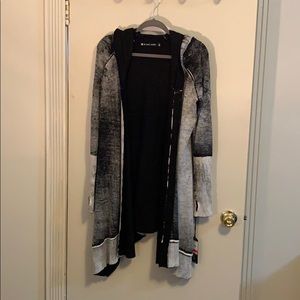 Blanc Noir cardigan